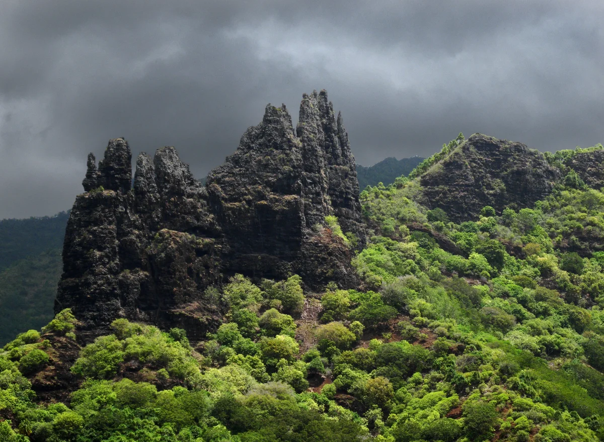 French Polynesia — French Polynesia Property and Citizenship Guide